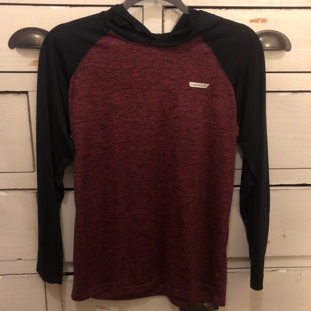 Lightweight sweatshirt. Athletic material